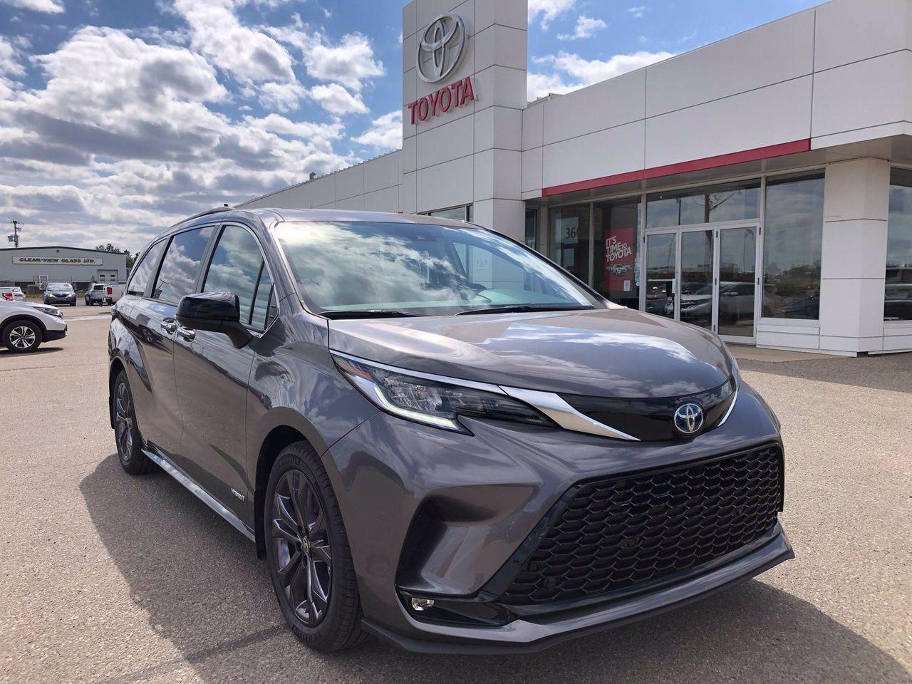 2021 Toyota Sienna XSE-0