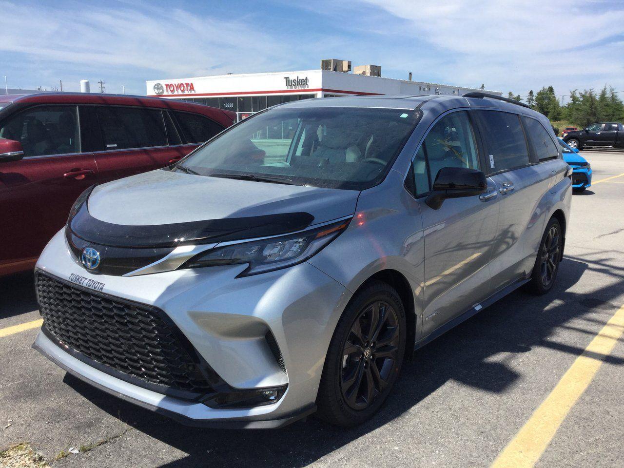 2021 Toyota Sienna XSE-1
