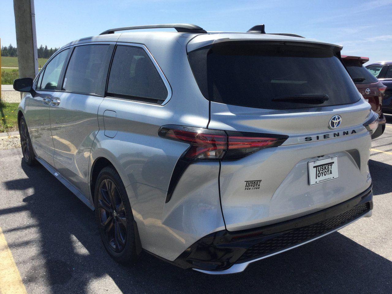 2021 Toyota Sienna XSE-3