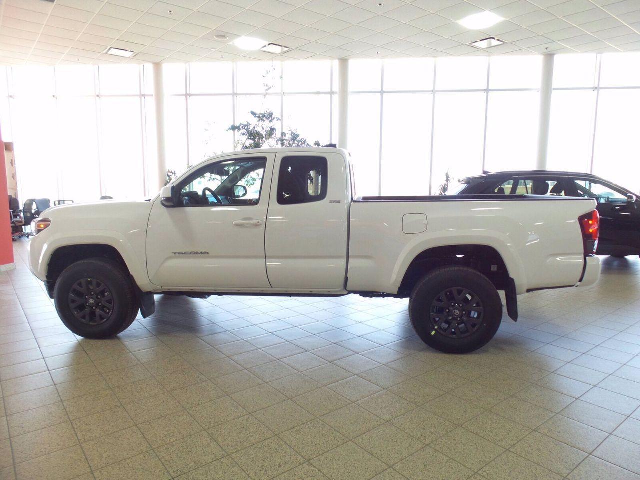 2021 Toyota Tacoma SR5-4