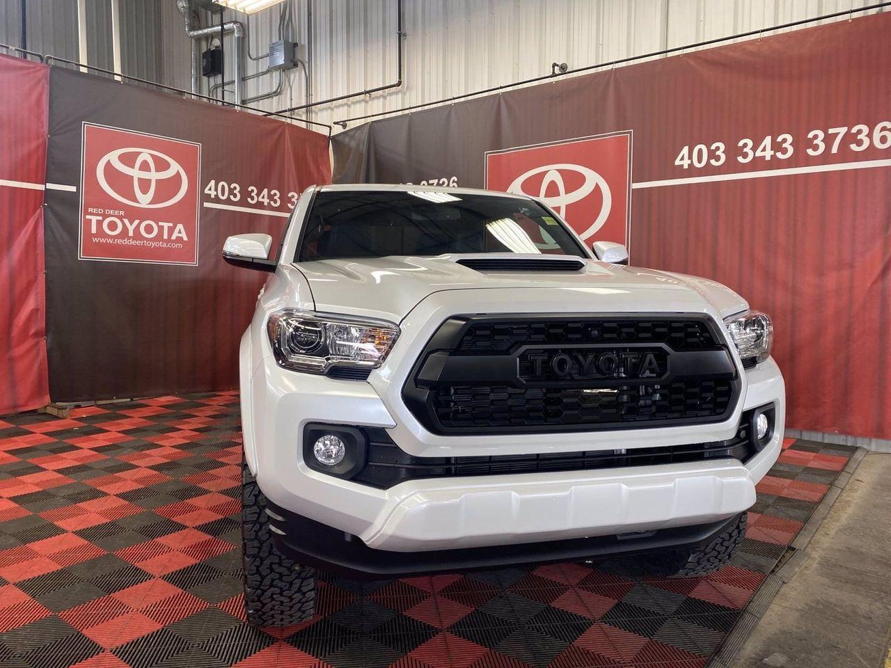 2021 Toyota Tacoma TRD Sport Premium-2
