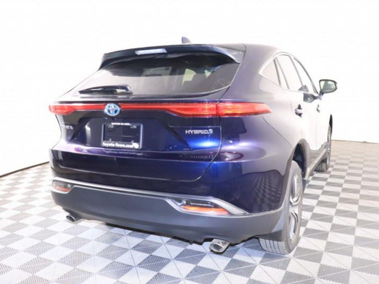 2021 Toyota Venza LE-4