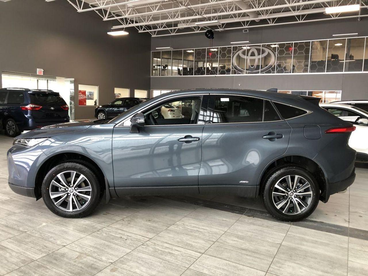 2021 Toyota Venza LE-4