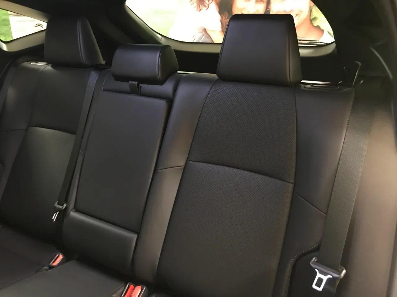 2021 Toyota Venza XLE-4