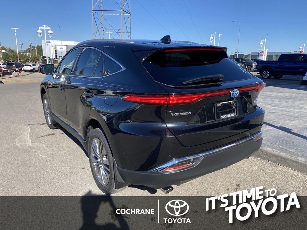 2021 Toyota Venza XLE-2