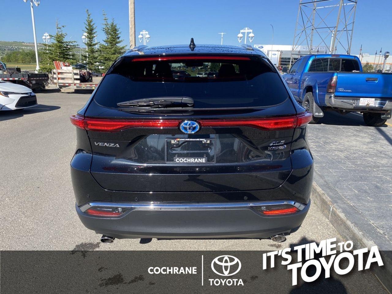 2021 Toyota Venza XLE-3