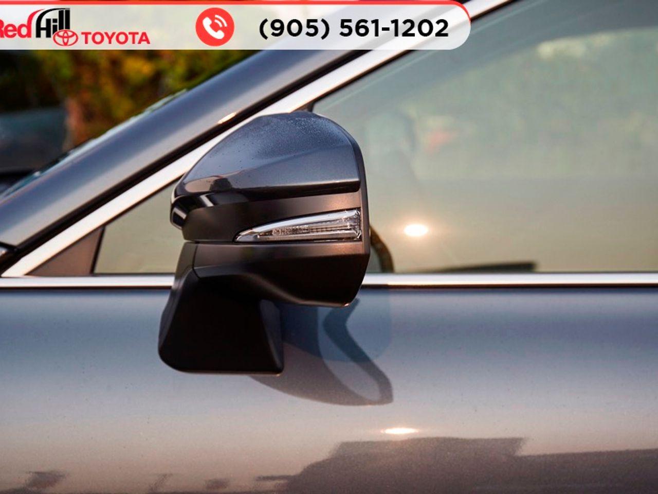 2021 Toyota Venza XLE-4