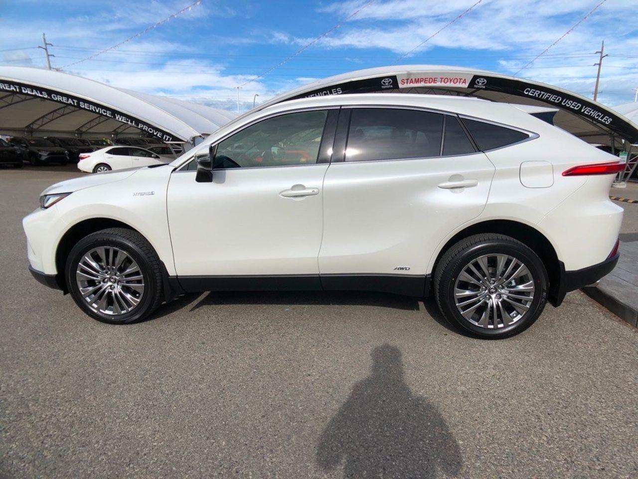 2021 Toyota Venza XLE-3
