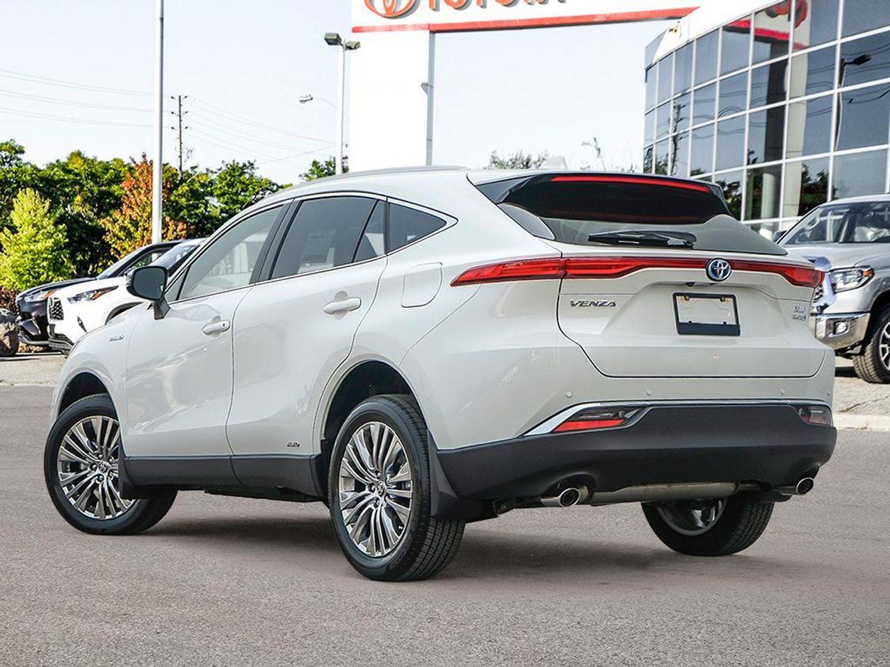 2021 Toyota Venza XLE-3