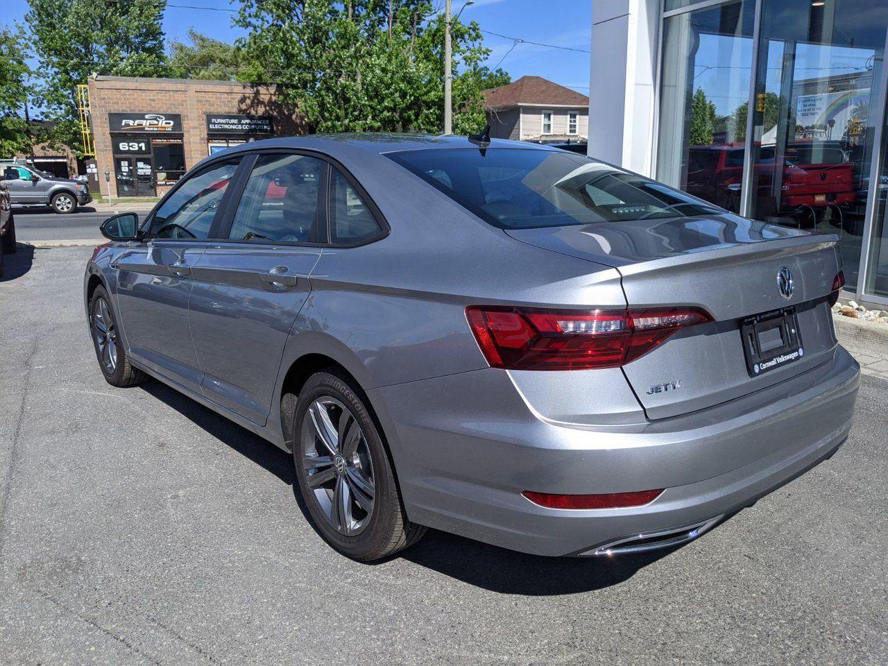 2021 Volkswagen Jetta Highline-3