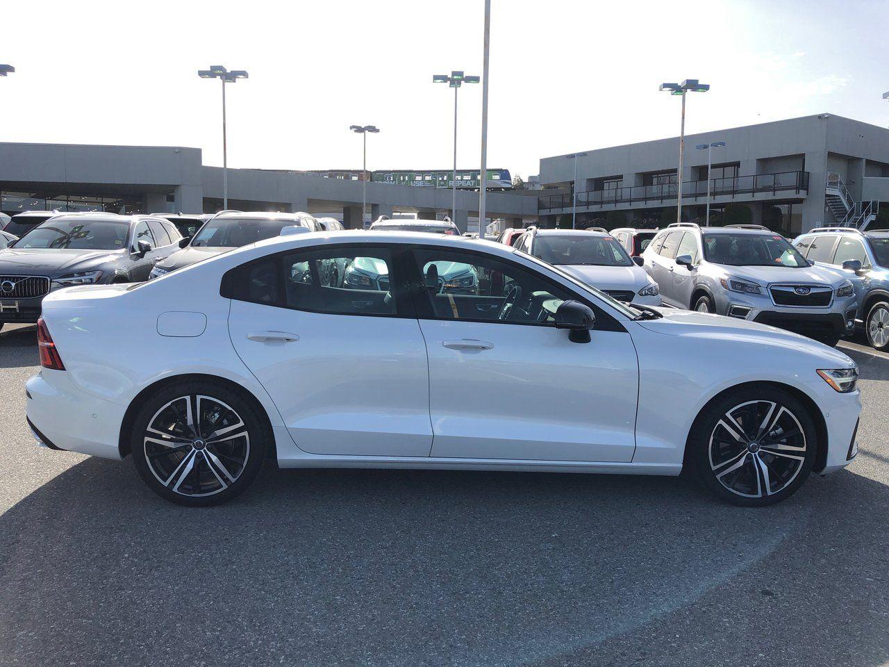 2021 Volvo S-60 T5 R-Design-4