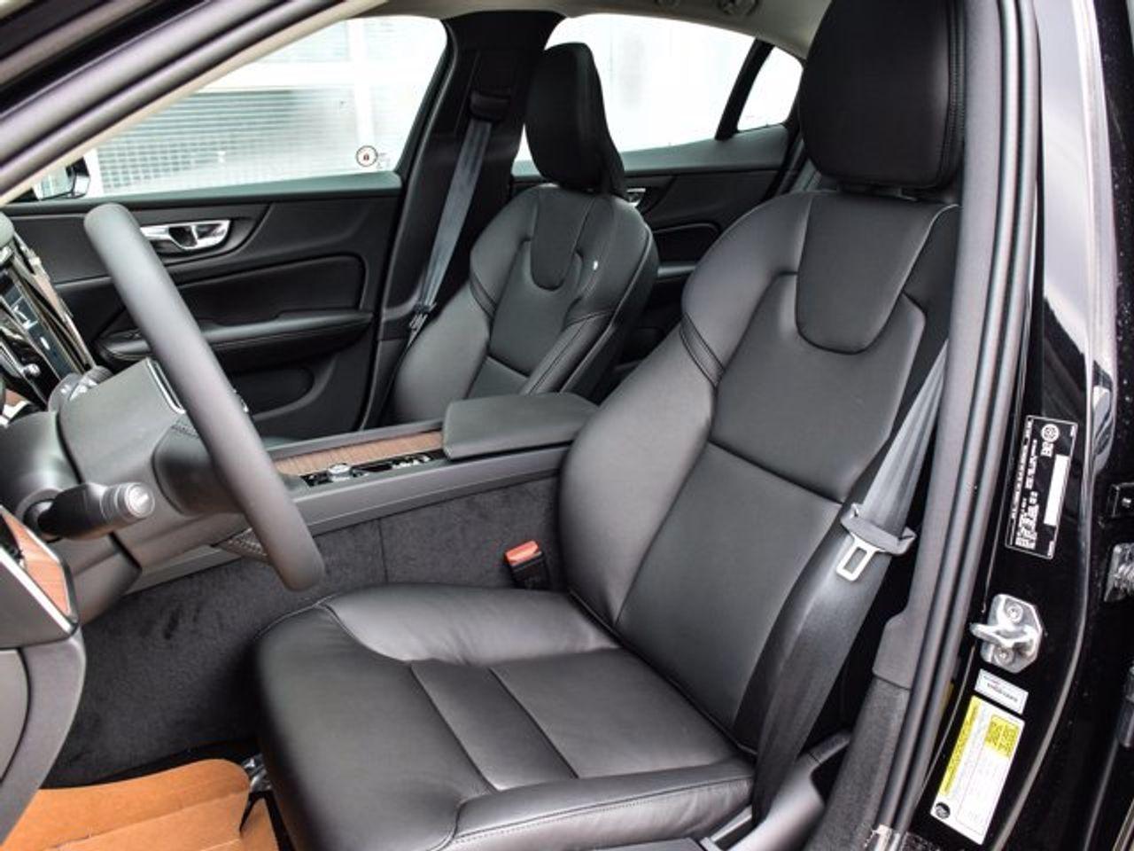 2021 Volvo S-60 T5 R-Design-3
