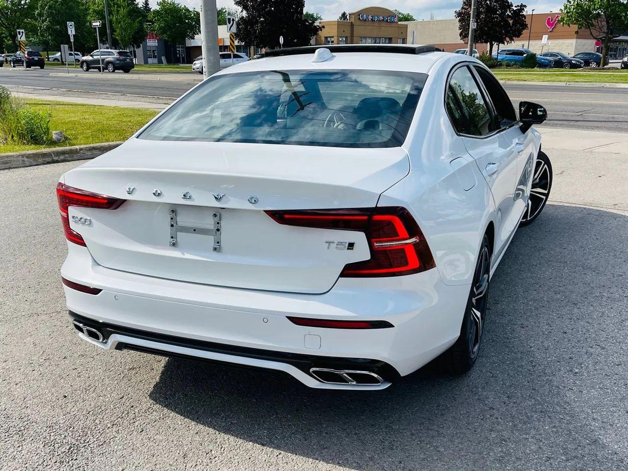 2021 Volvo S-60 T5 R-Design-4