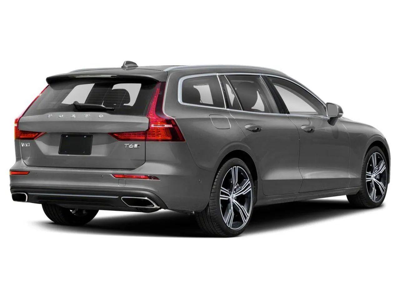 2021 Volvo V60 Momentum-2