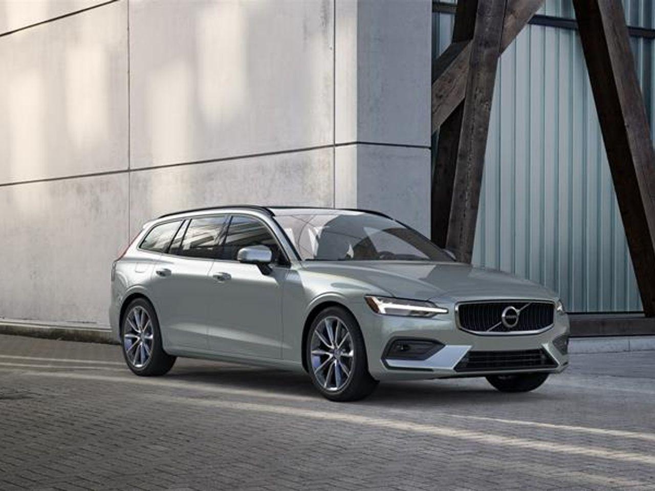 2021 Volvo V60 Momentum-3