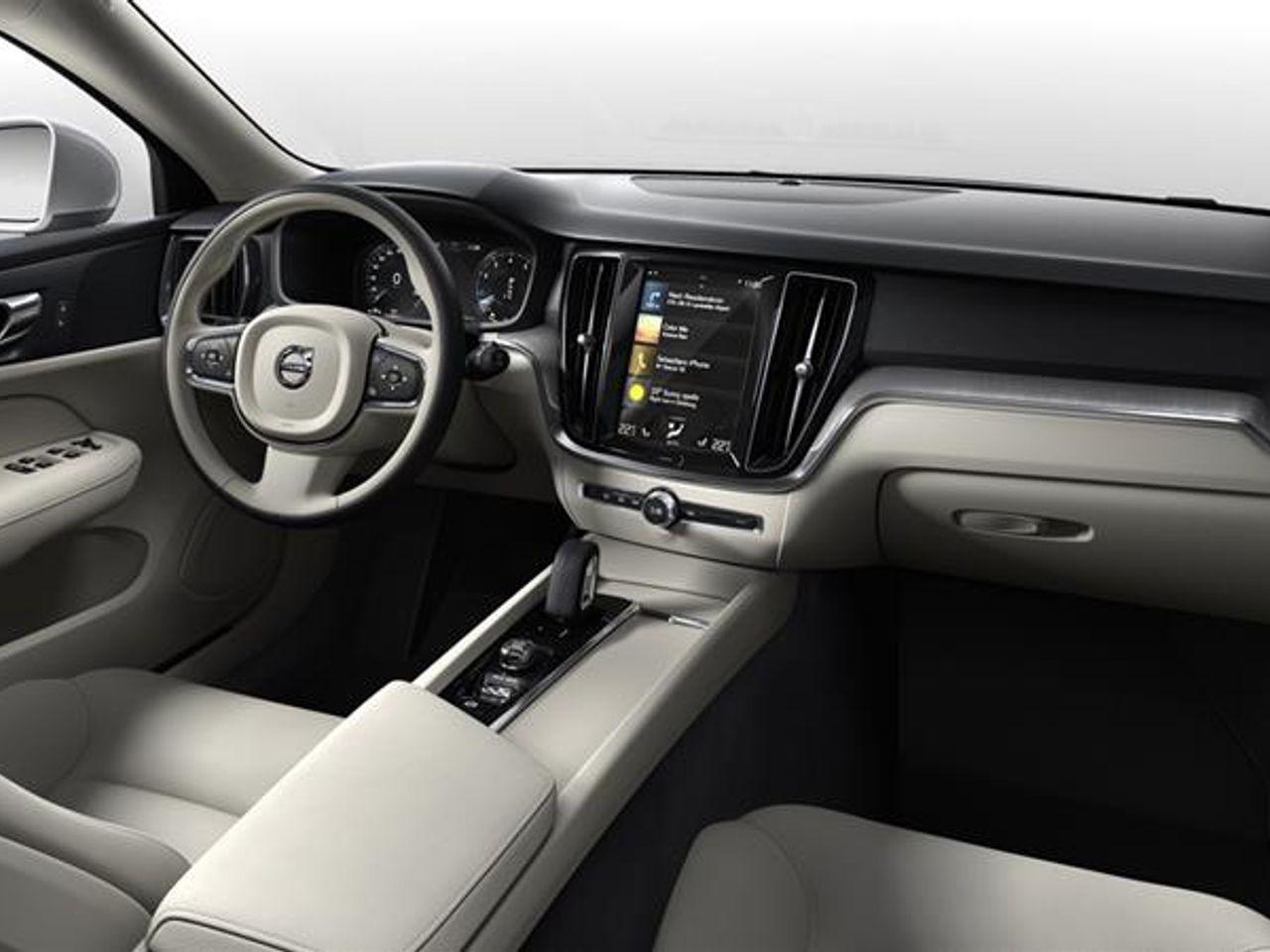 2021 Volvo V60 Momentum-1