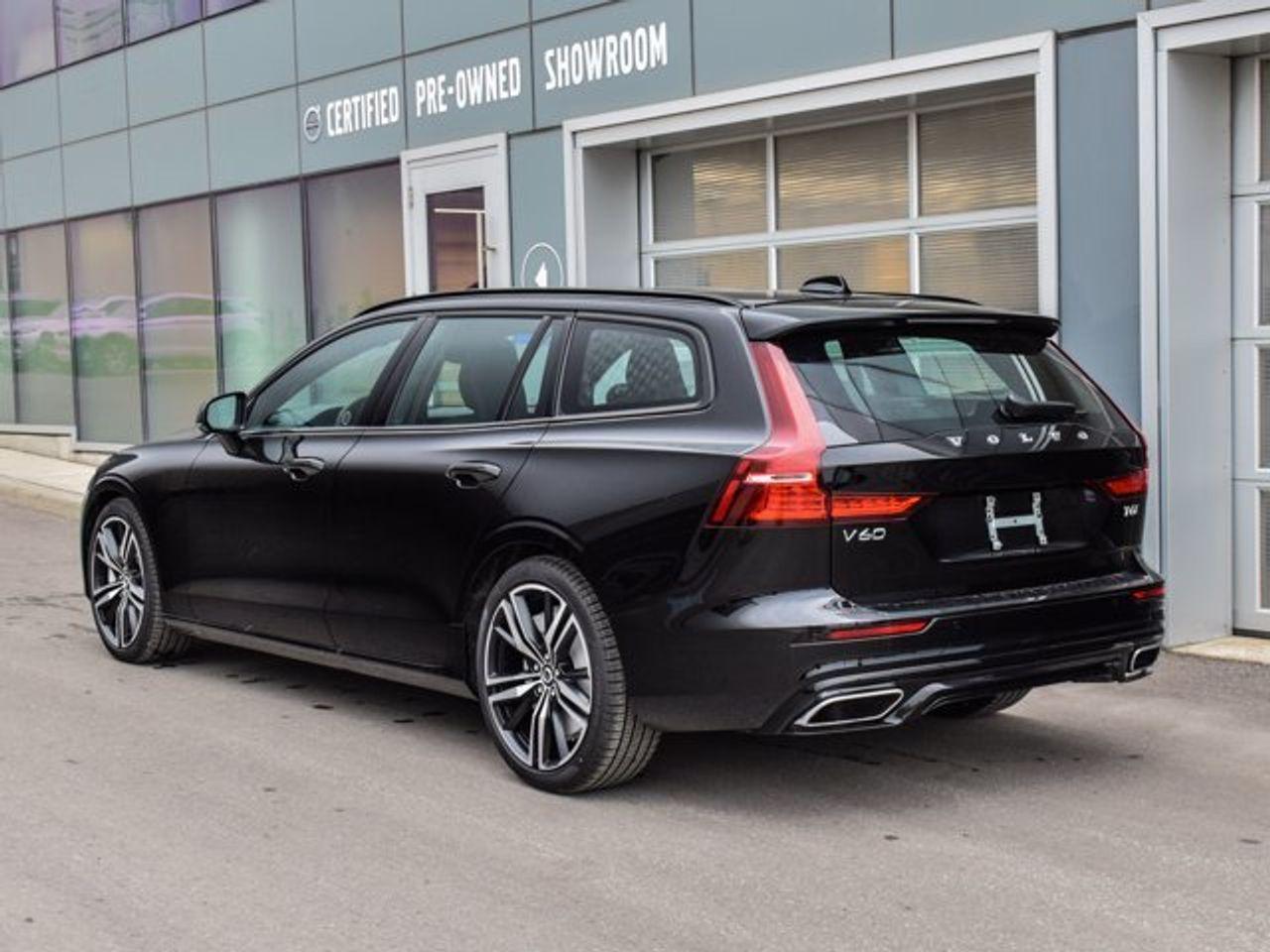 2021 Volvo V60 T6 R-Design-4