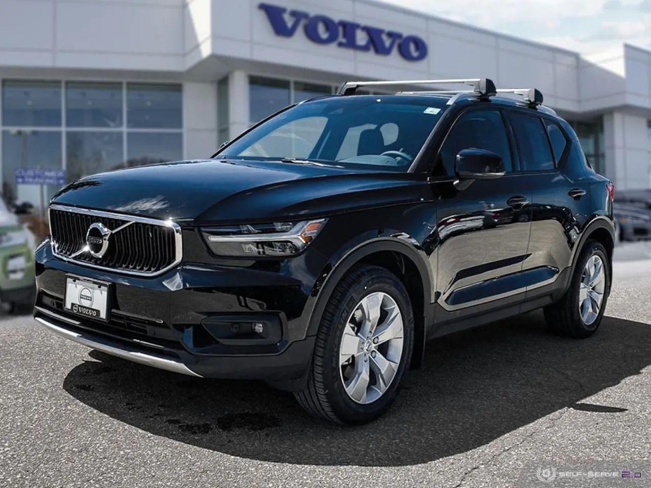 2021 Volvo XC40 Momentum-0