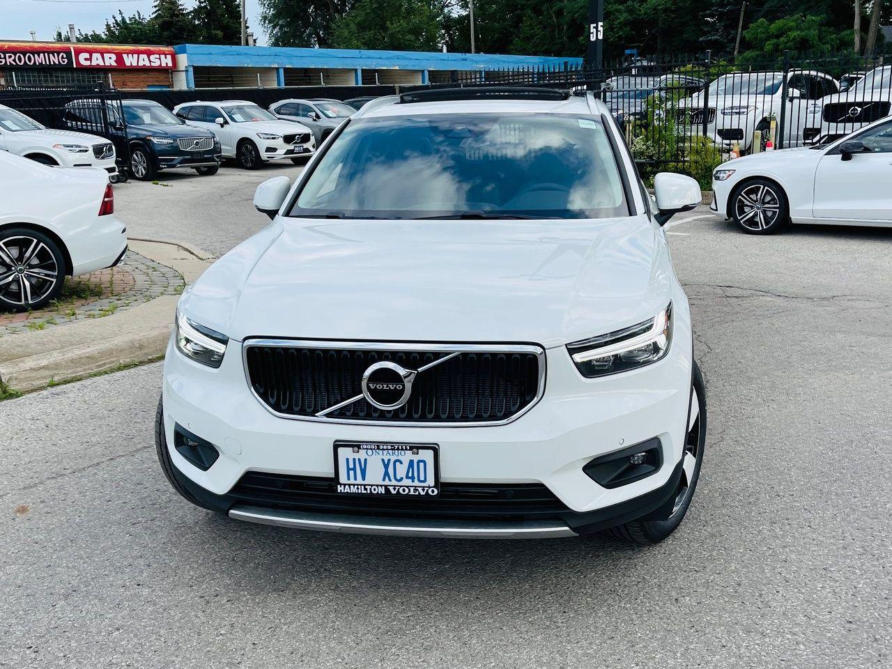 2021 Volvo XC40 Momentum-2