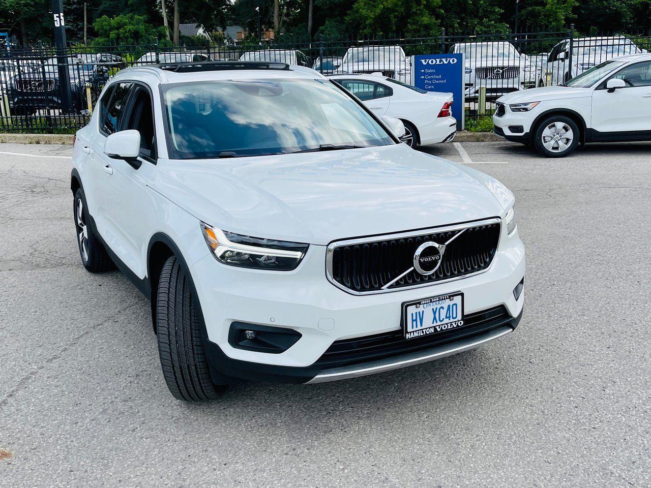 2021 Volvo XC40 Momentum-3