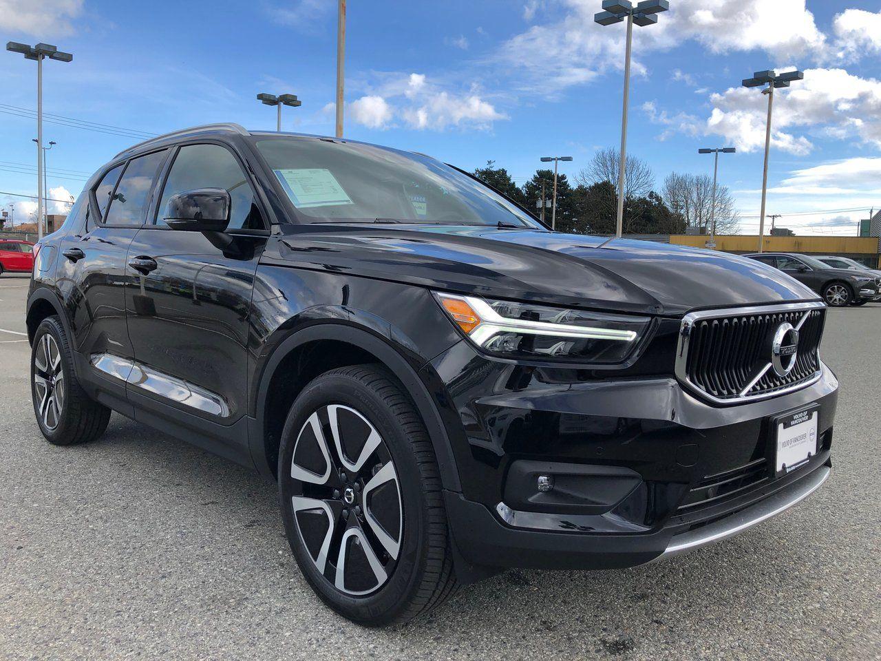 2021 Volvo XC40 Momentum-3