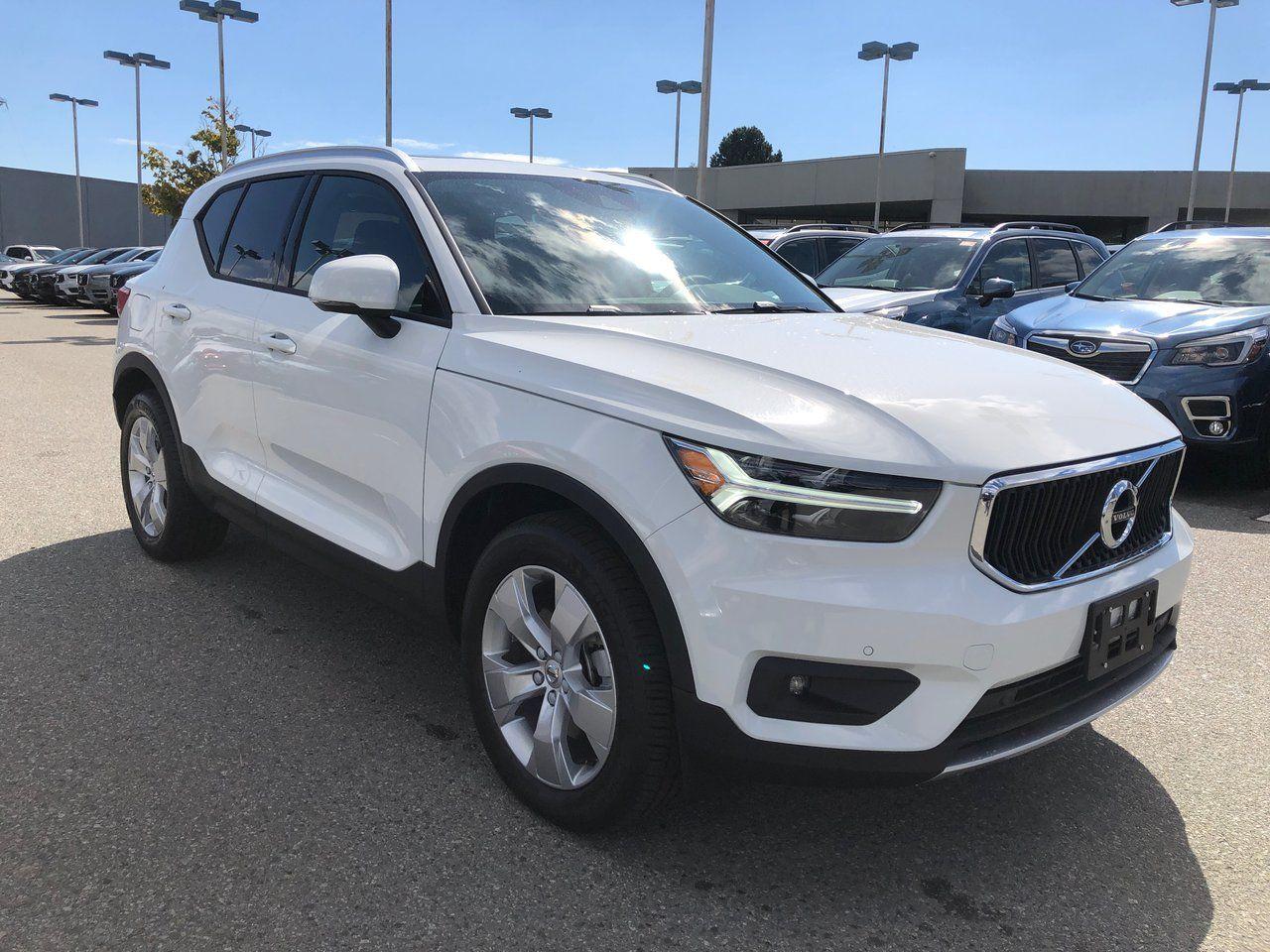 2021 Volvo XC40 Momentum-3
