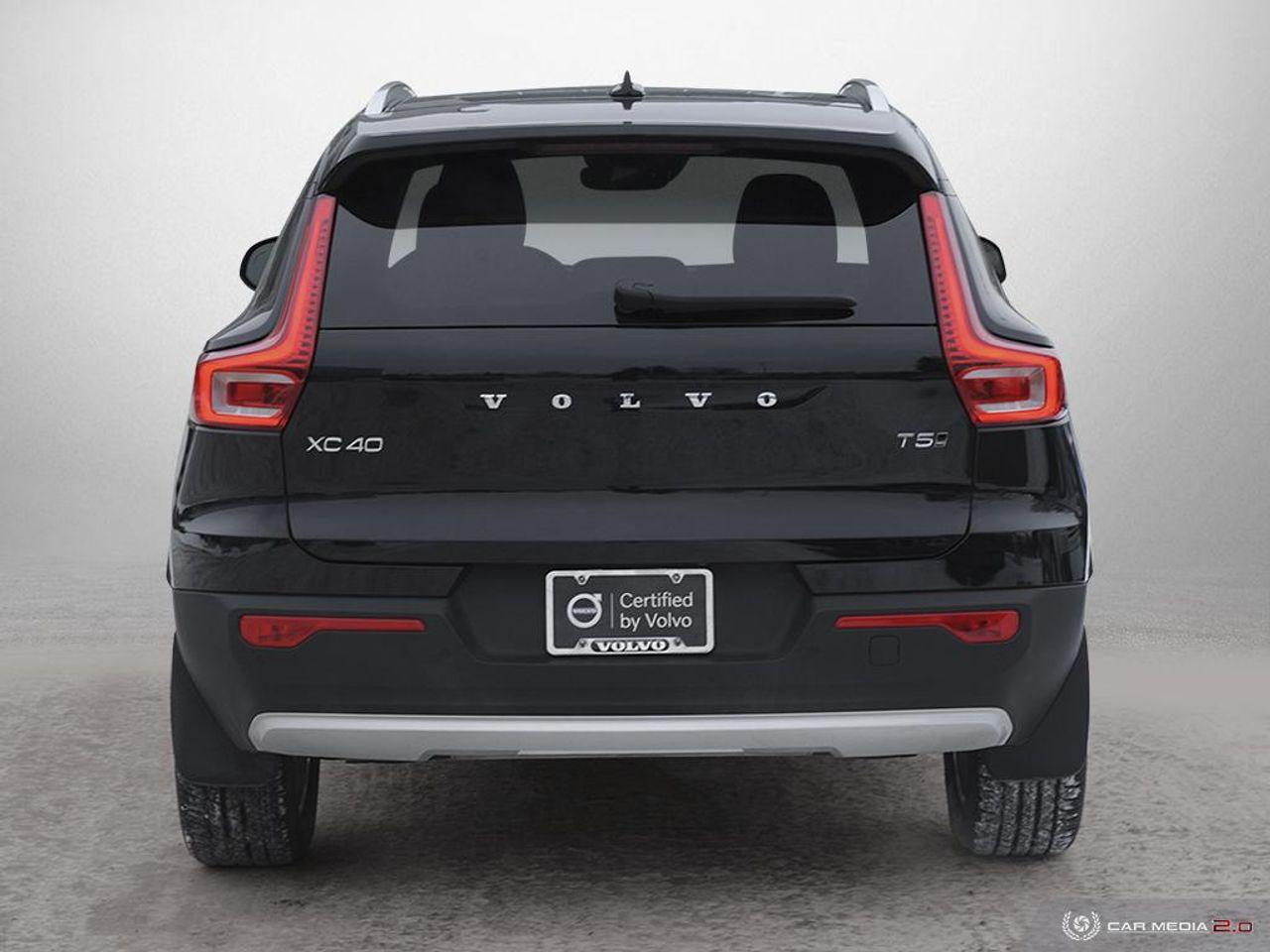 2021 Volvo XC40 Momentum-4