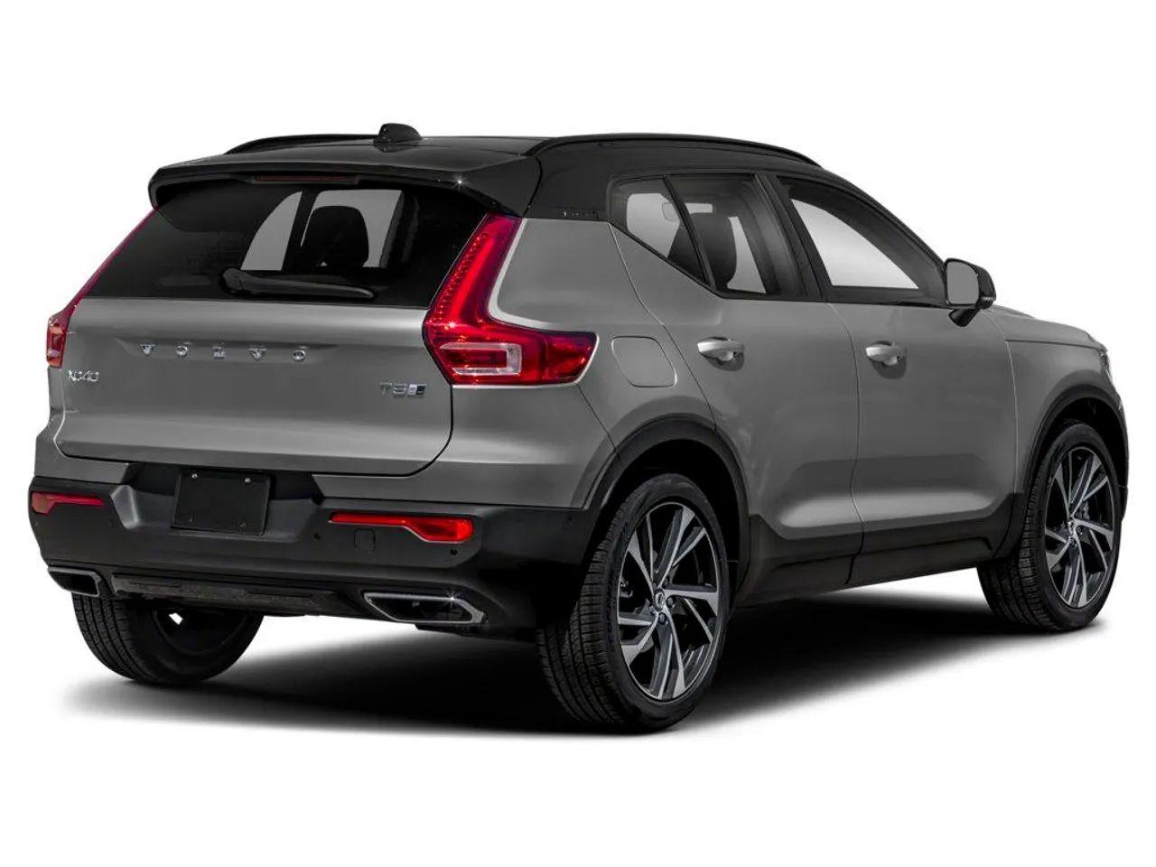 2021 Volvo XC40 R-Design-2