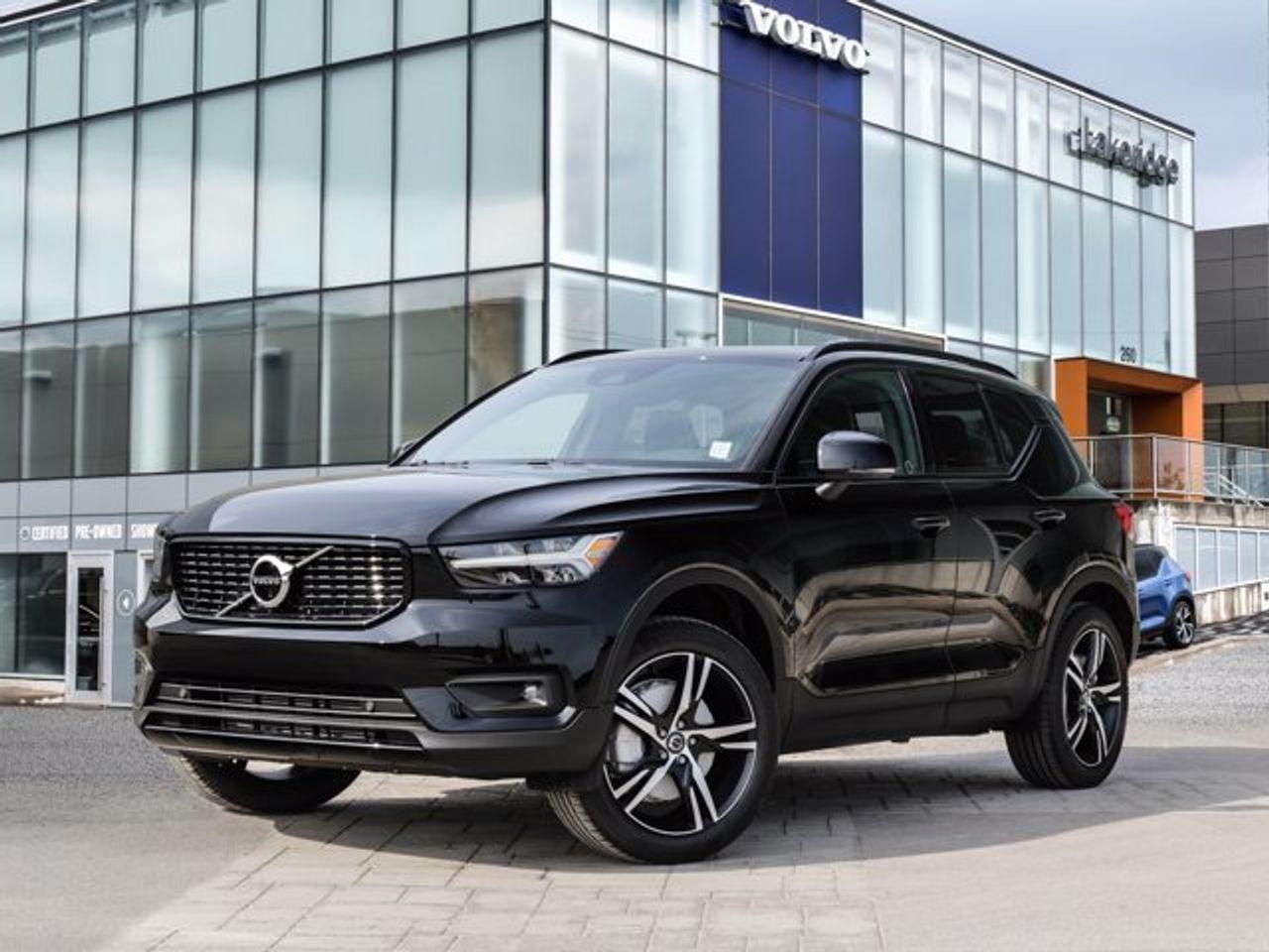 2021 Volvo XC40 R-Design-1
