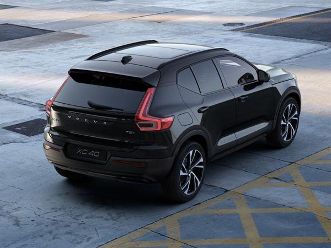 2021 Volvo XC40 R-Design-3