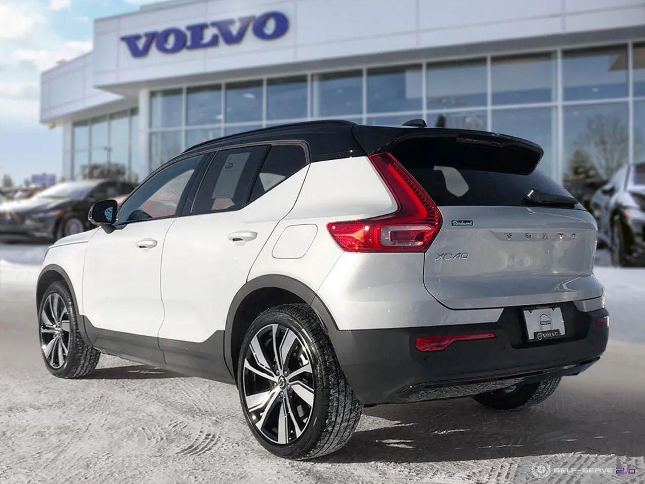 2021 Volvo XC40 Recharge-3