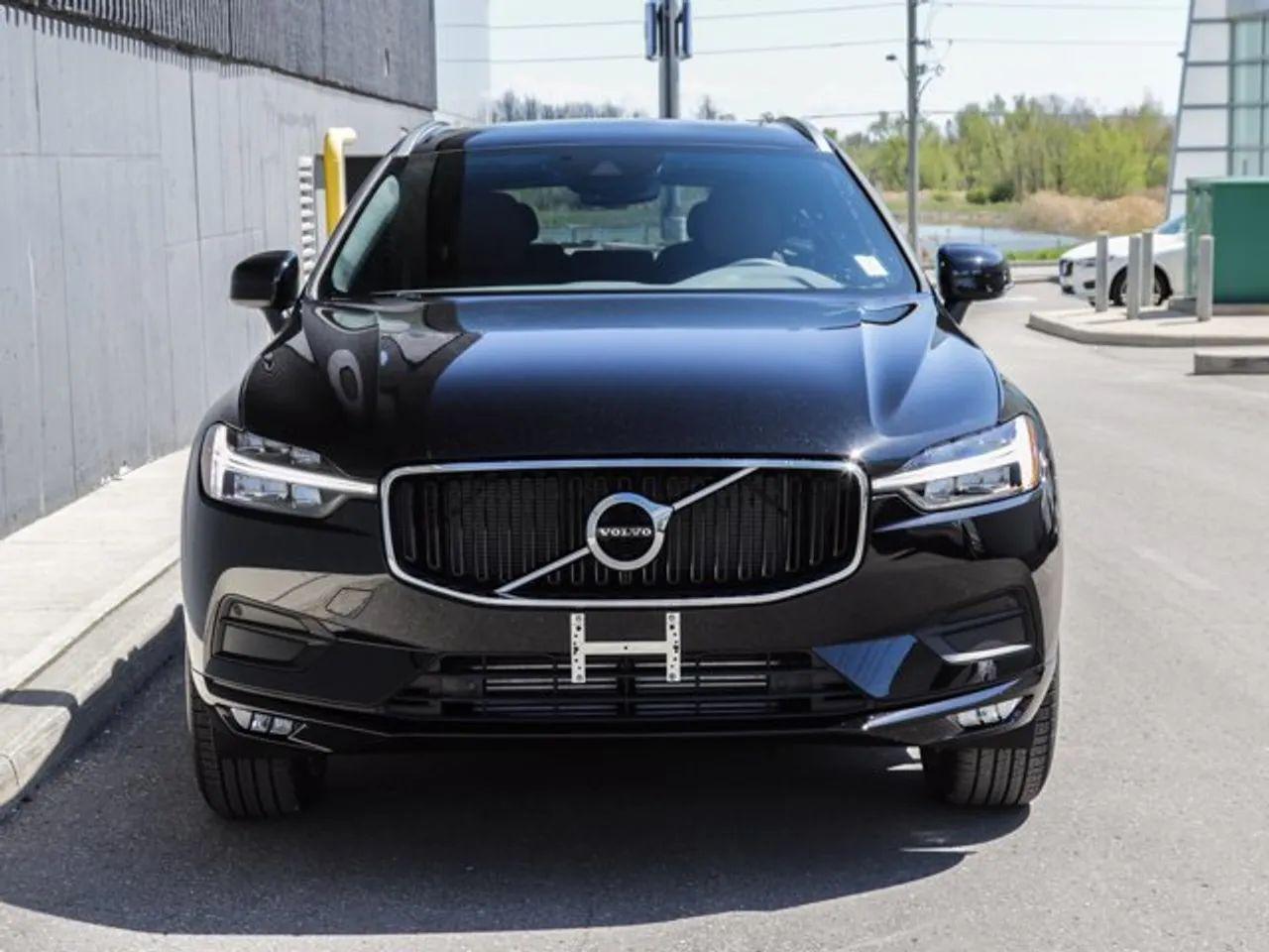 2021 Volvo XC60 Momentum-2