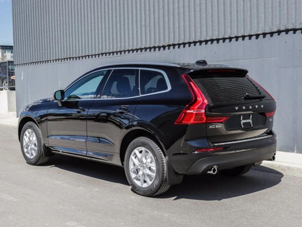 2021 Volvo XC60 Momentum-4