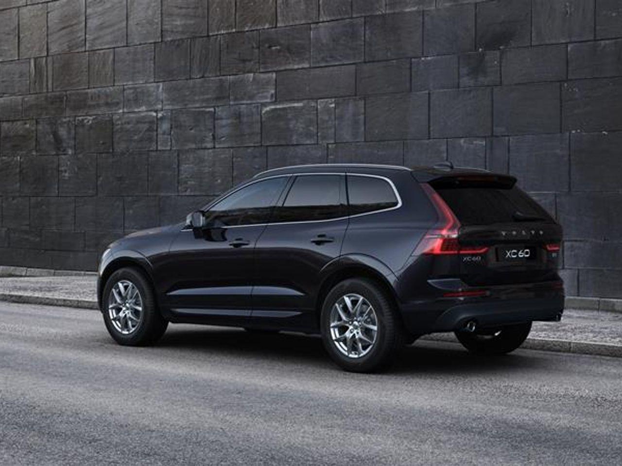 2021 Volvo XC60 Momentum-4