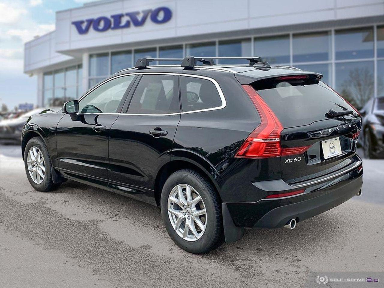 2021 Volvo XC60 Momentum-3