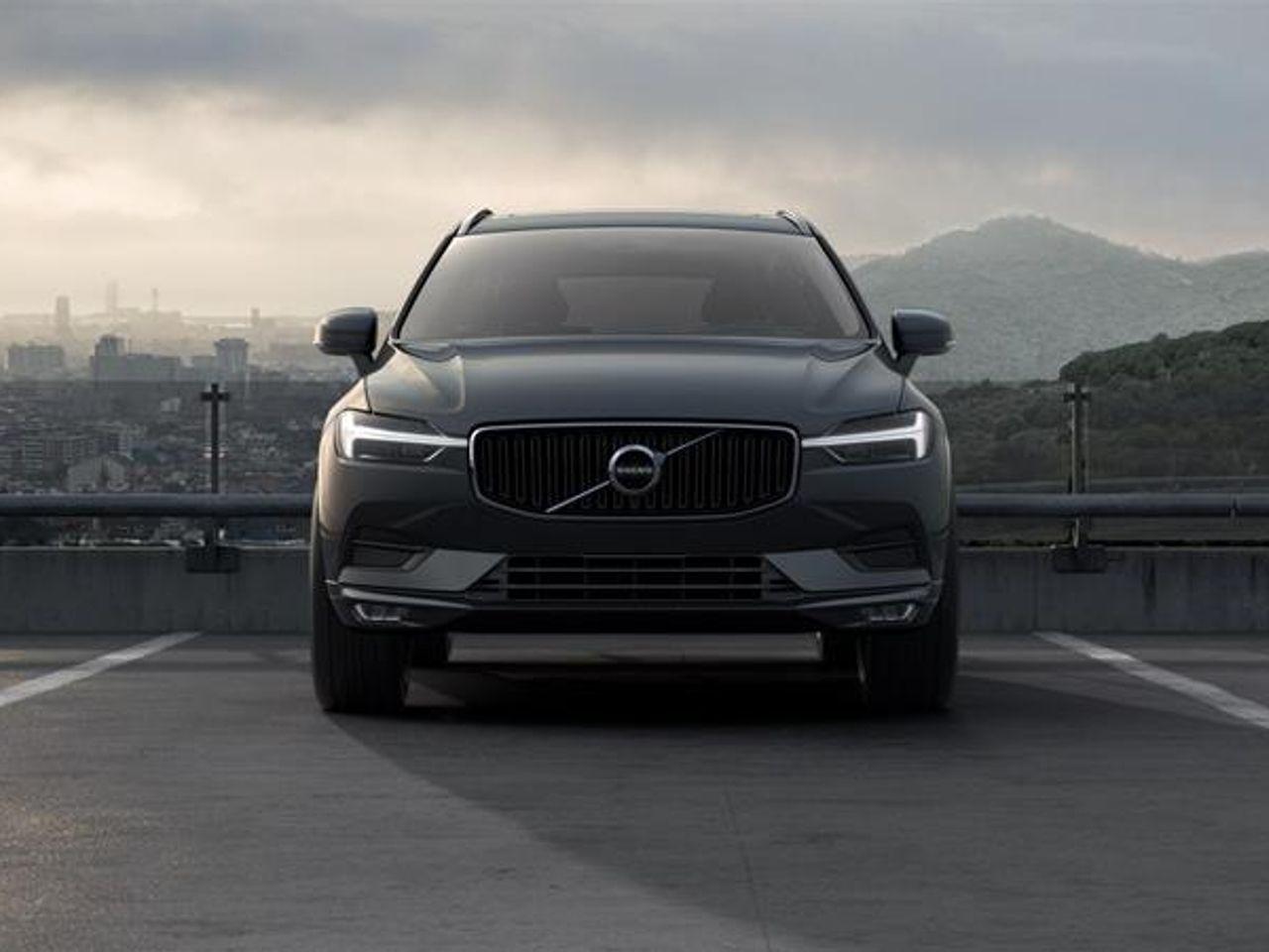 2021 Volvo XC60 Momentum-3