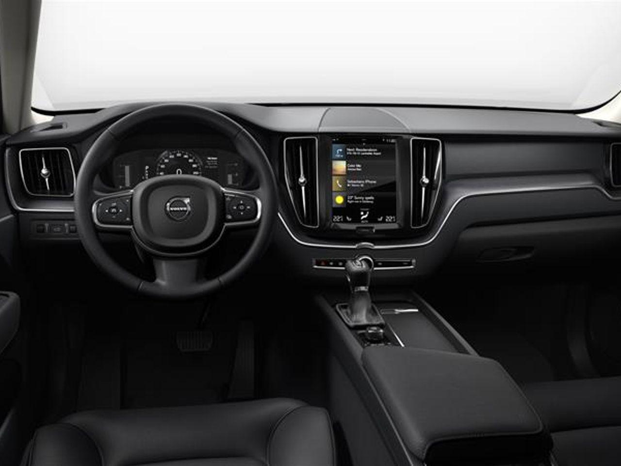 2021 Volvo XC60 Momentum-1