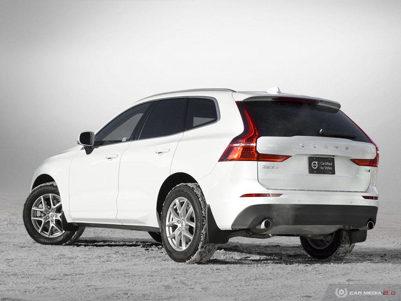2021 Volvo XC60 Momentum-3