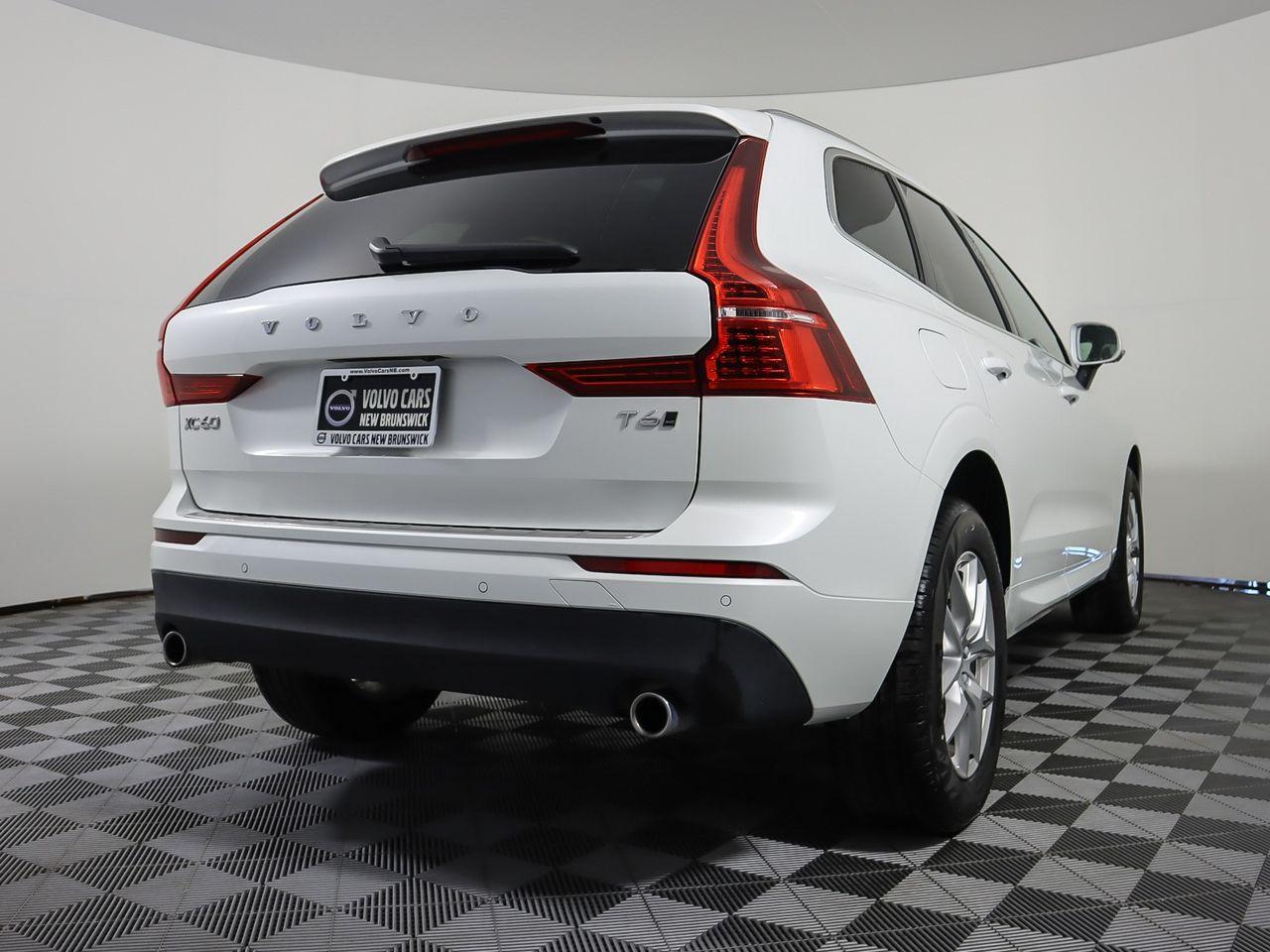 2021 Volvo XC60 Momentum-4