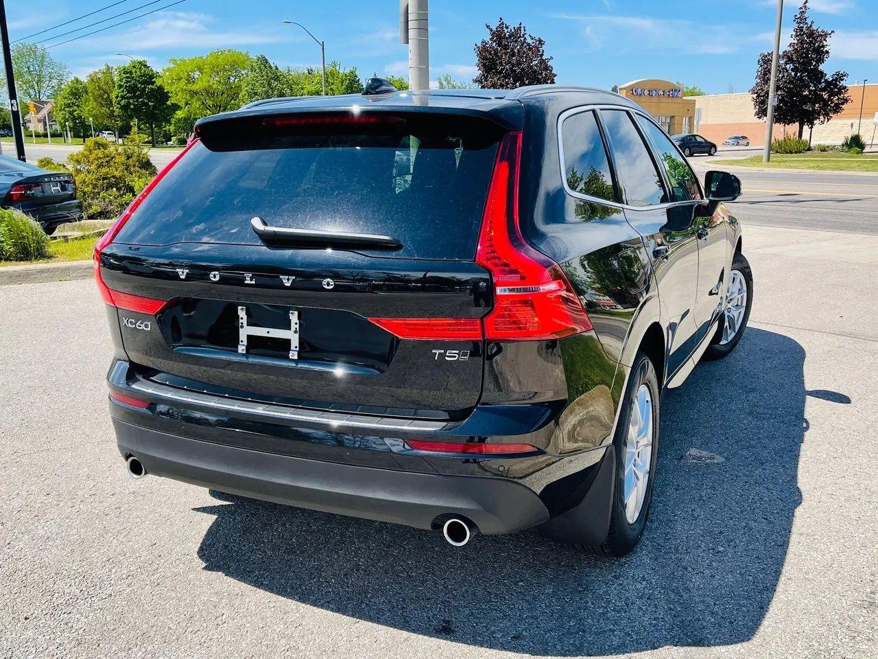 2021 Volvo XC60 T5 Momentum-4