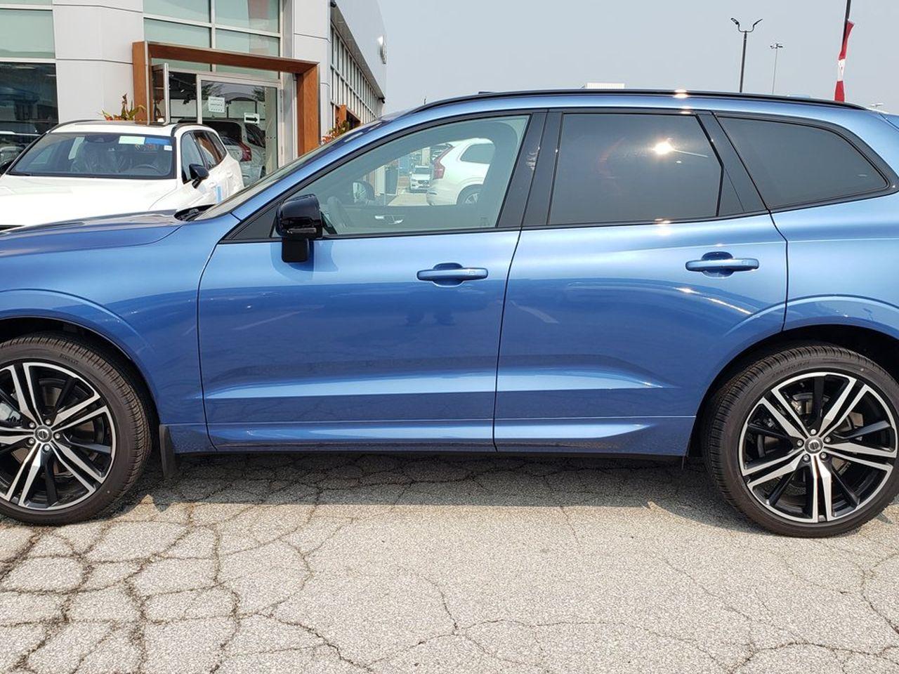 2021 Volvo XC60 T6 R-Design-3