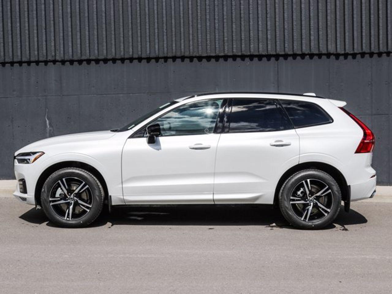 2021 Volvo XC60 T6 R-Design-3