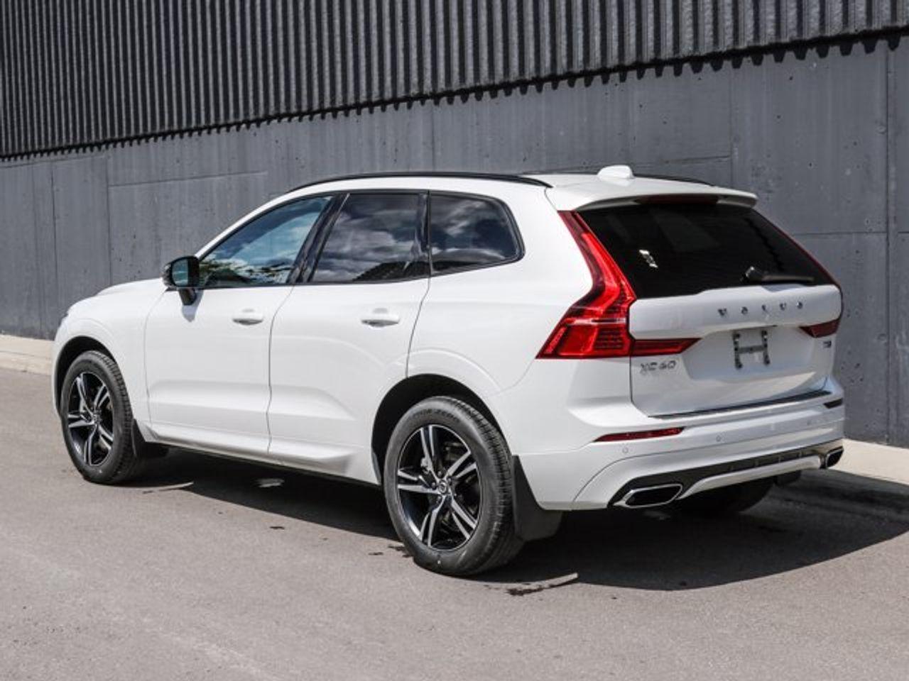 2021 Volvo XC60 T6 R-Design-4