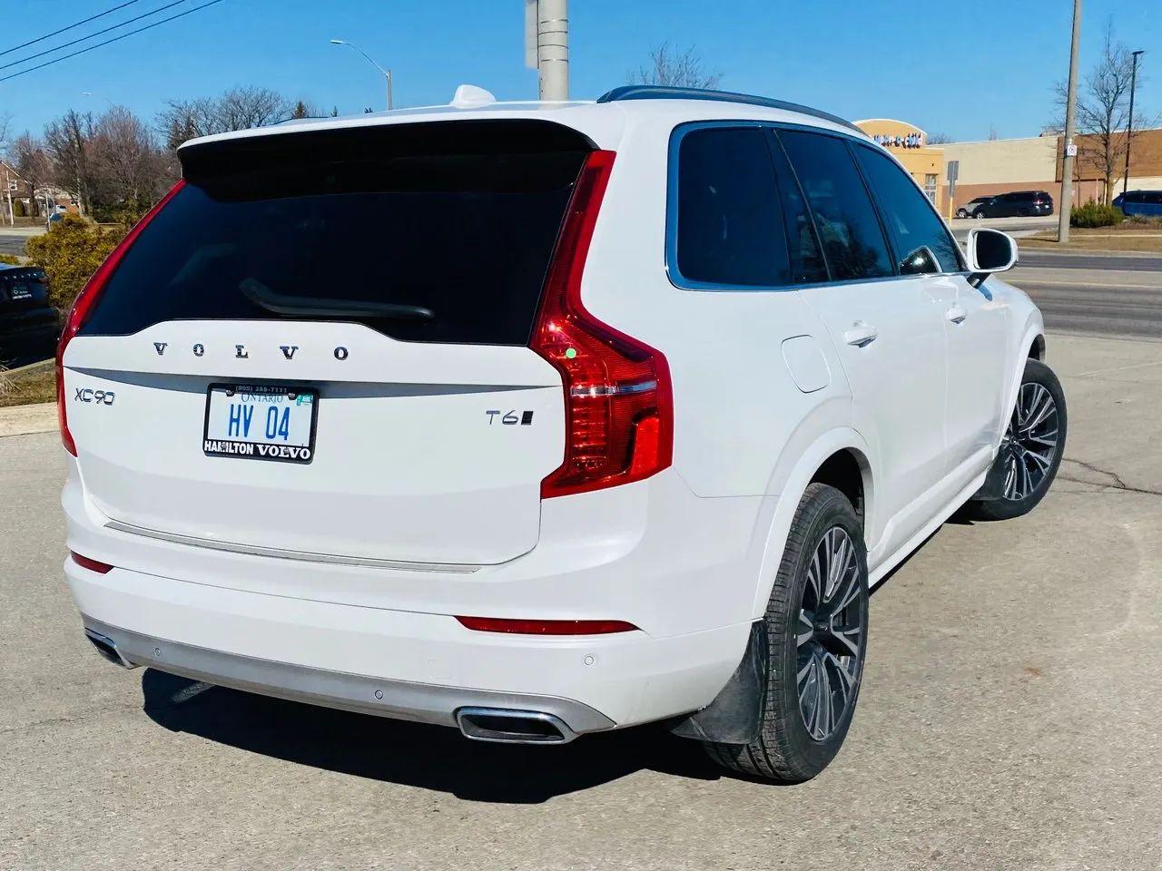 2021 Volvo XC90 Momentum-4