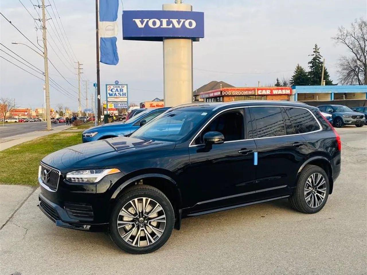 2021 Volvo XC90 Momentum-3