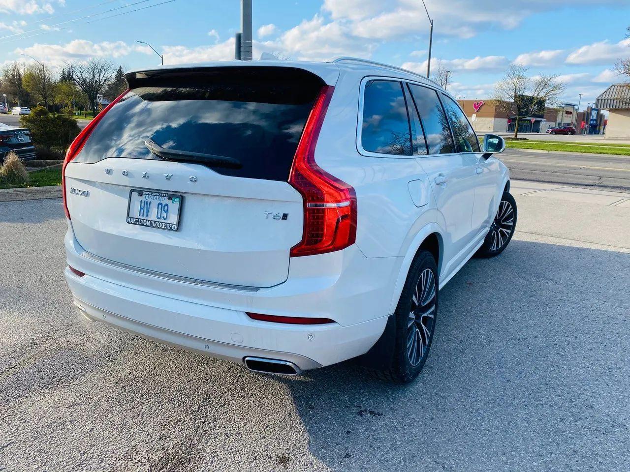2021 Volvo XC90 Momentum-4
