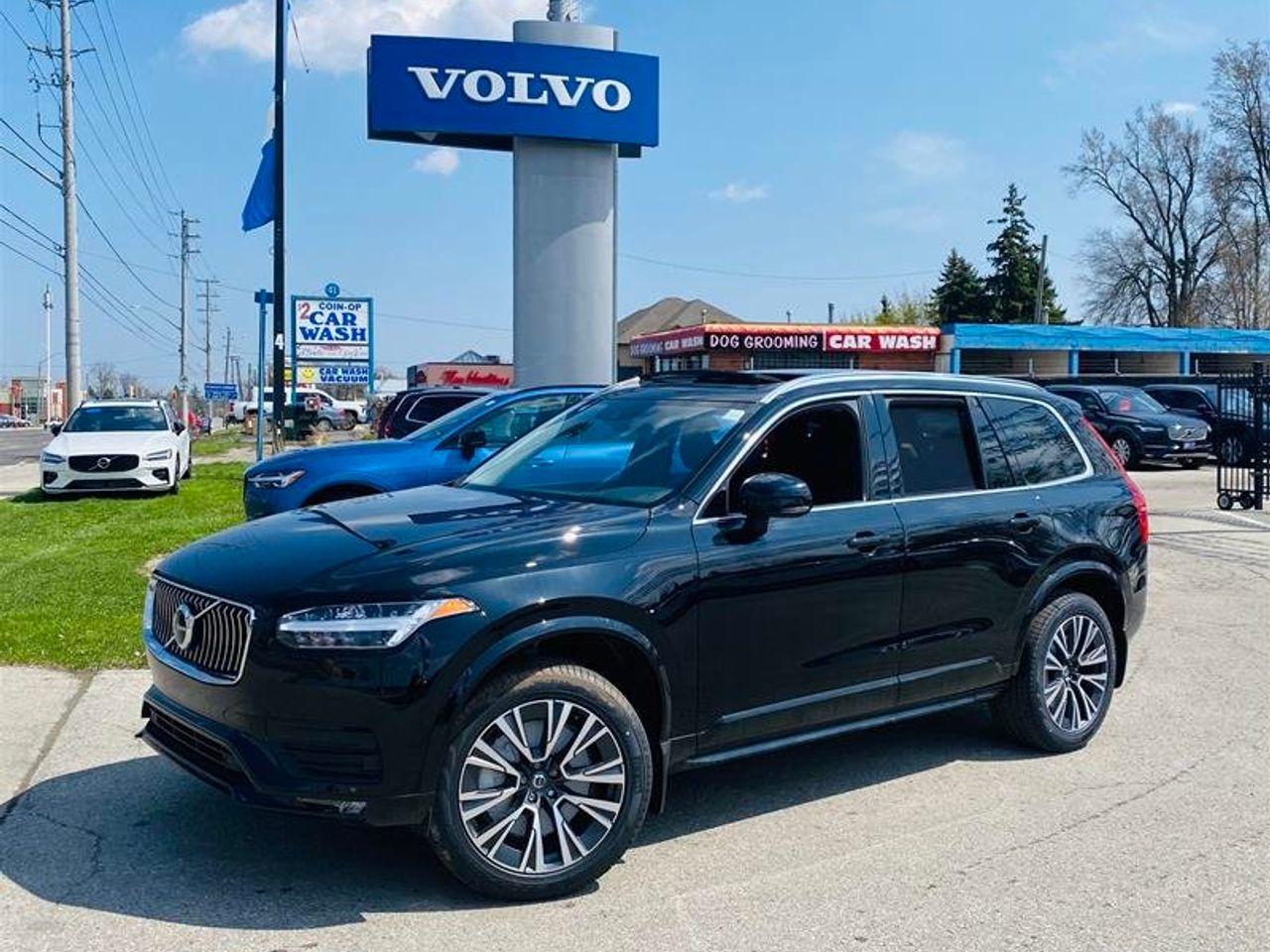 2021 Volvo XC90 Momentum-1