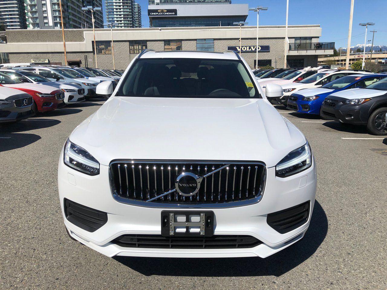 2021 Volvo XC90 Momentum-2