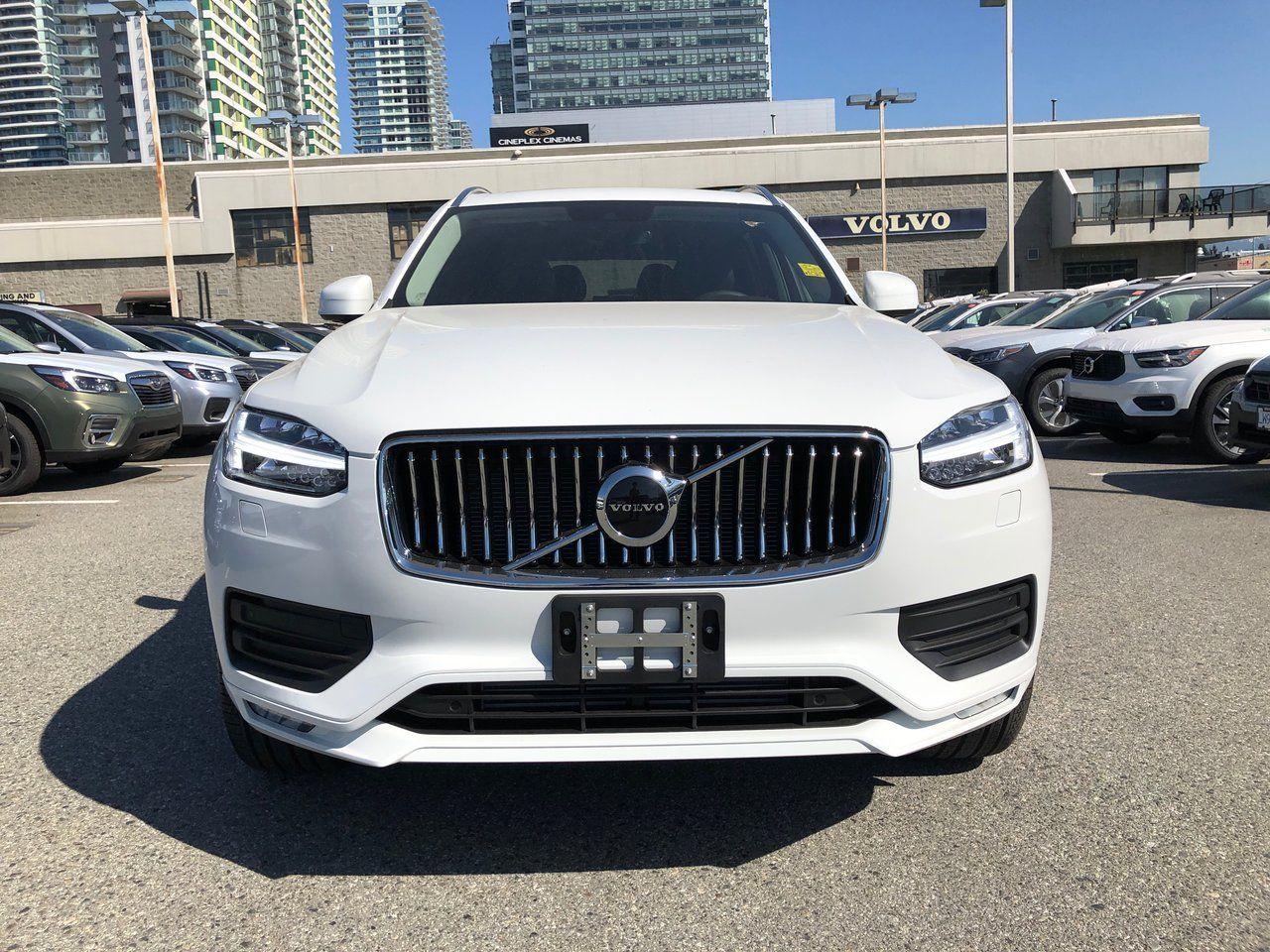 2021 Volvo XC90 Momentum-2