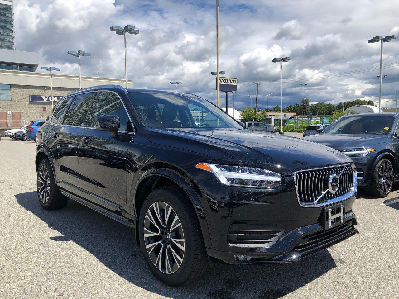 2021 Volvo XC90 Momentum-3